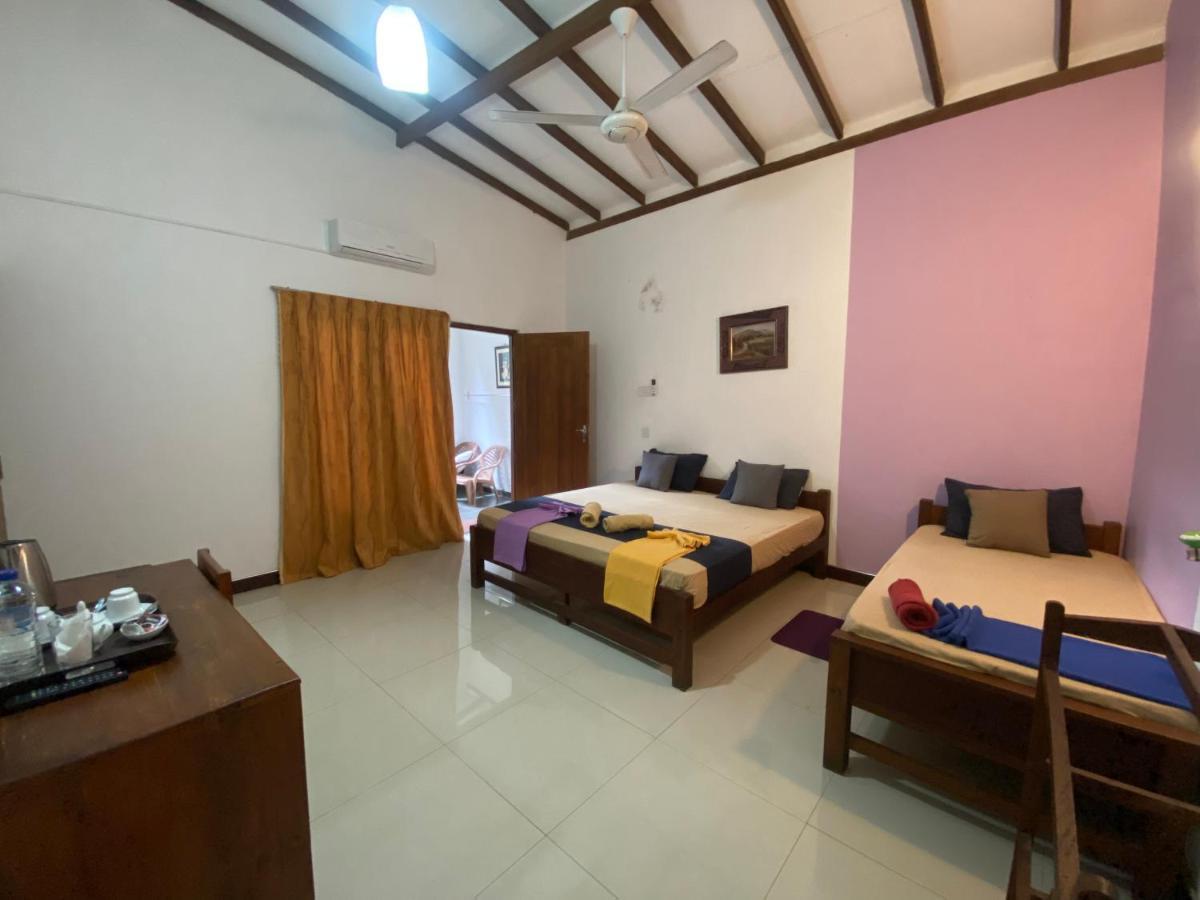 The Yala City Guest House Tissamaharama Extérieur photo