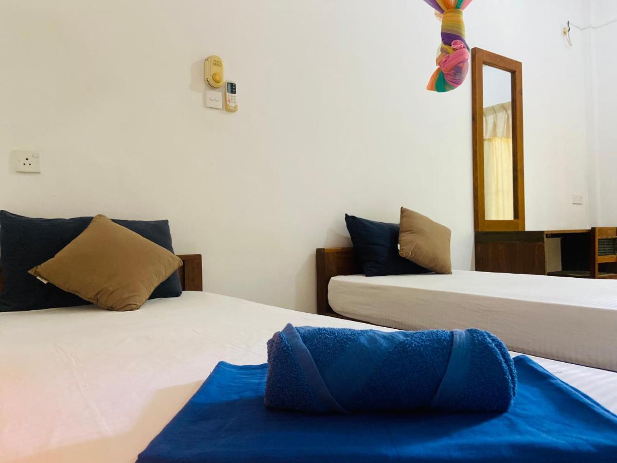 The Yala City Guest House Tissamaharama Extérieur photo