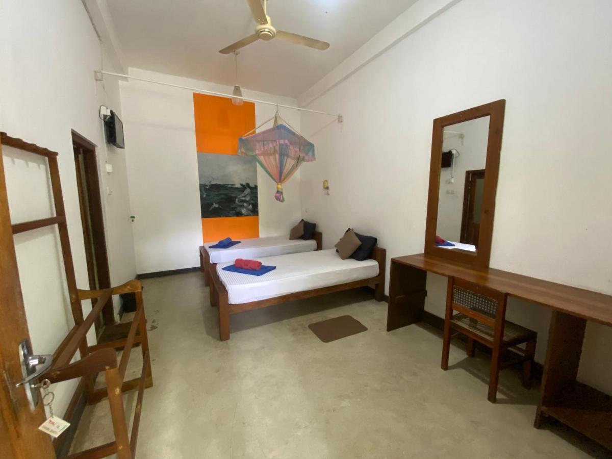 The Yala City Guest House Tissamaharama Extérieur photo